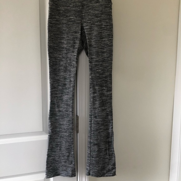 Grey bootcut leggings, super comfy! - Picture 1 of 3